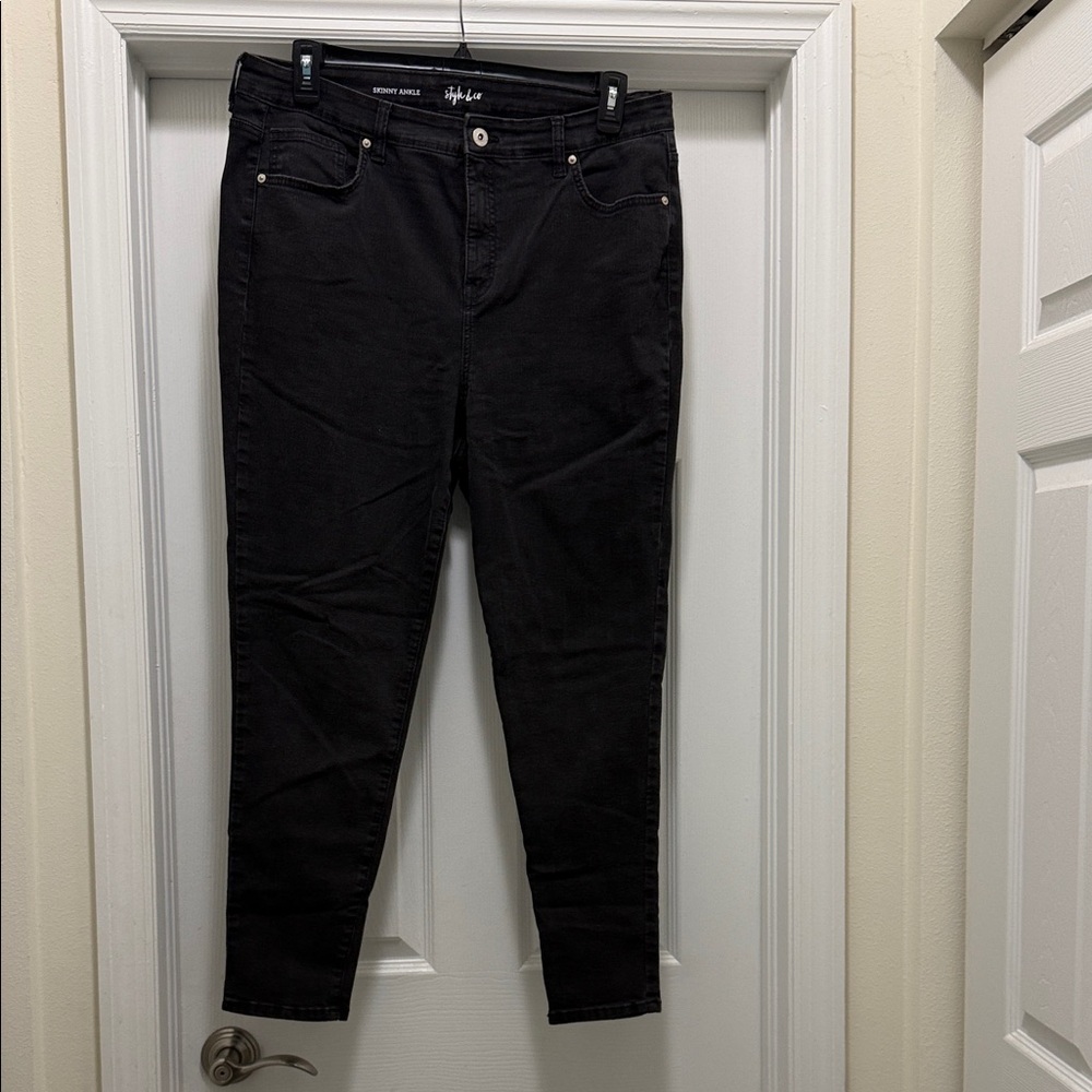 Style & Co. Black Skinny Jeans - Sleek Stretch Denim